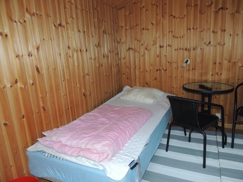 Alholmens Camping & Stugby Hotel Sölvesborg Esterno foto